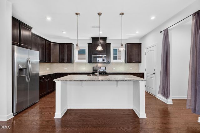 2139 Gregor Overlook Lane, Apex, NC 27502