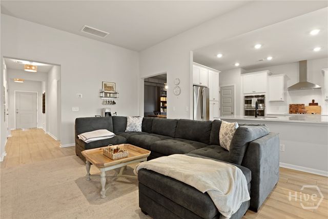137 Binscombe Lane, Pooler, GA 31322