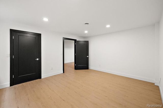 303 Forest Avenue, Royal Oak, MI 48067