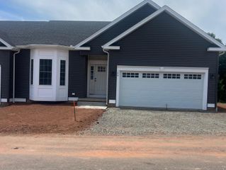 90 Apple Gate 186, Southington, CT 06489