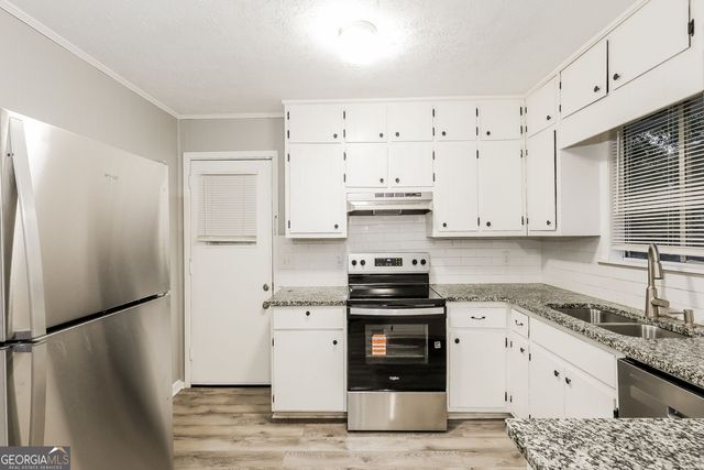2820 Rex Road, Ellenwood, GA 30294