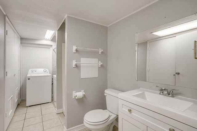 5201 Curzon Avenue 14, Fort Worth, TX 76107