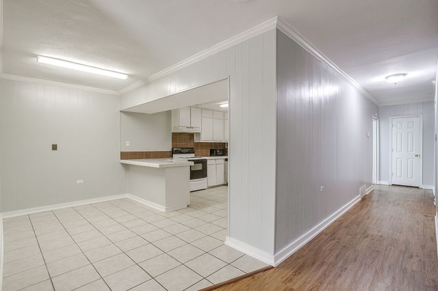 5201 Curzon Avenue 14, Fort Worth, TX 76107