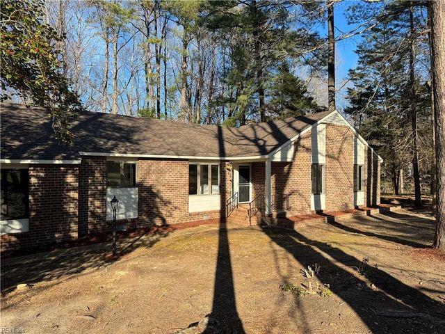 220 Richard Burbydge, Williamsburg, VA 23185