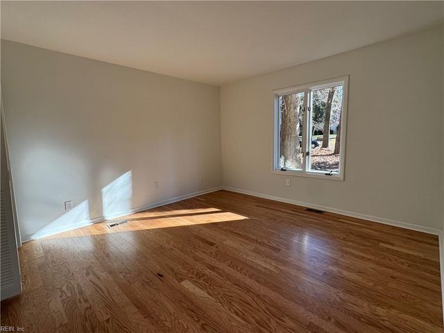 220 Richard Burbydge, Williamsburg, VA 23185