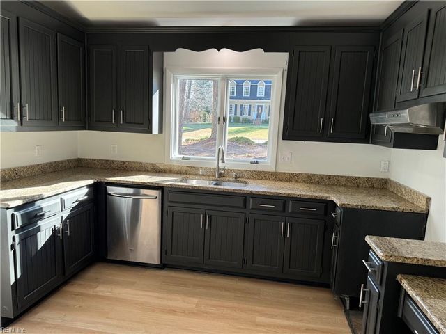 220 Richard Burbydge, Williamsburg, VA 23185