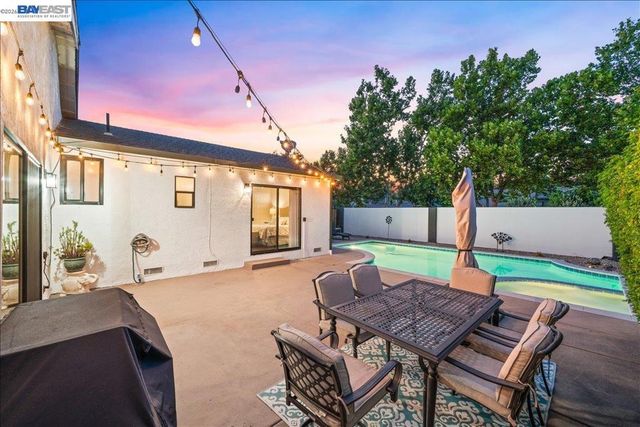 586 Colusa Way, Livermore, CA 94551