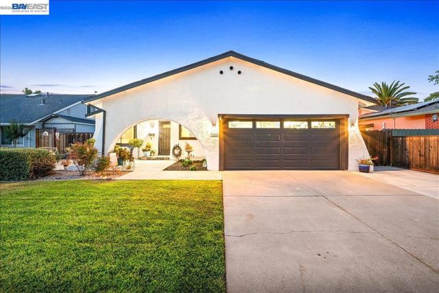 586 Colusa Way, Livermore, CA 94551