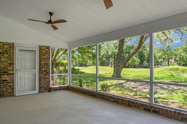 1154 Plantation Lane, Mount Pleasant, SC 29464