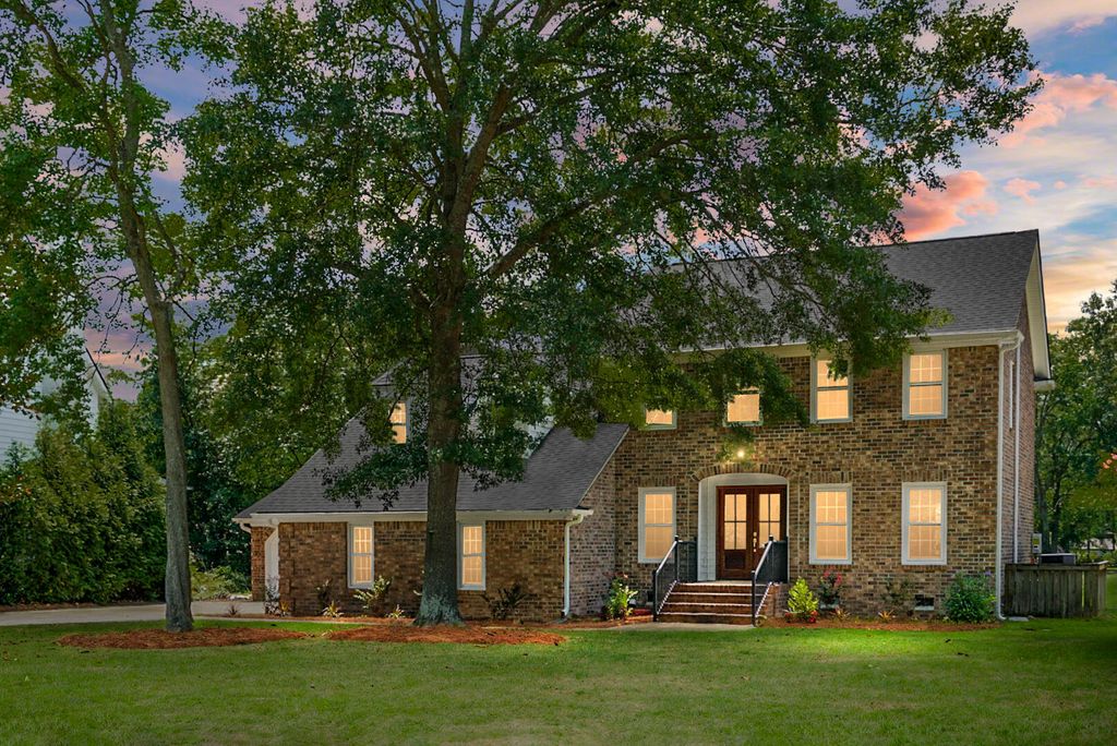 1154 Plantation Lane, Mount Pleasant, SC 29464
