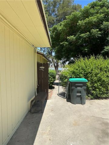18060 Grand Avenue, Lake Elsinore, CA 92530
