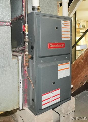 1789 Eggert Road, Amherst, NY 14226