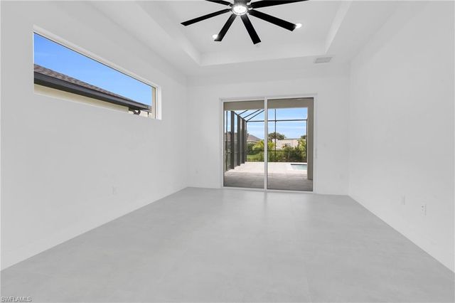 264 W Pine Valley LN, Rotonda West, FL 33947