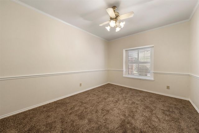 9925 Sandalwood Drive, Woodway, TX 76712