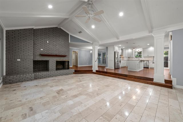 9925 Sandalwood Drive, Woodway, TX 76712