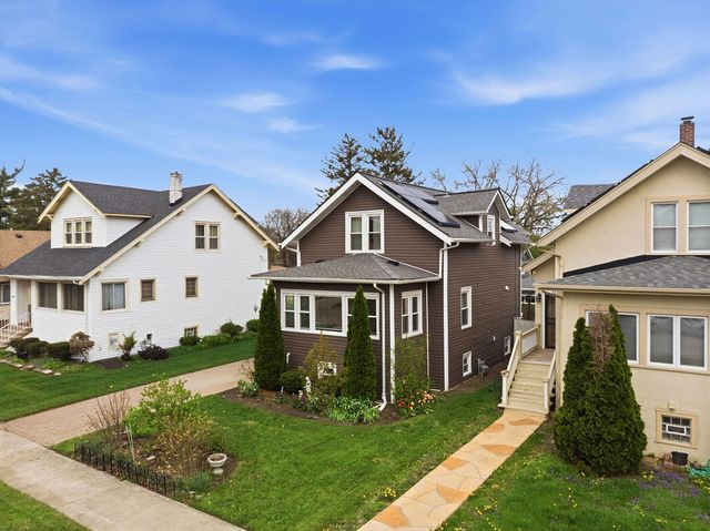 1515 S 3rd Avenue, Maywood, IL 60153