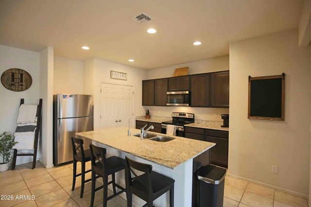 25946 W SWILLING Road, Buckeye, AZ 85396