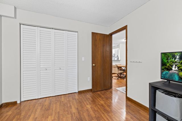 7618 York Avenue S 1218, Edina, MN 55435
