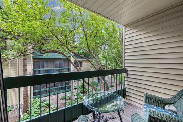 7618 York Avenue S 1218, Edina, MN 55435