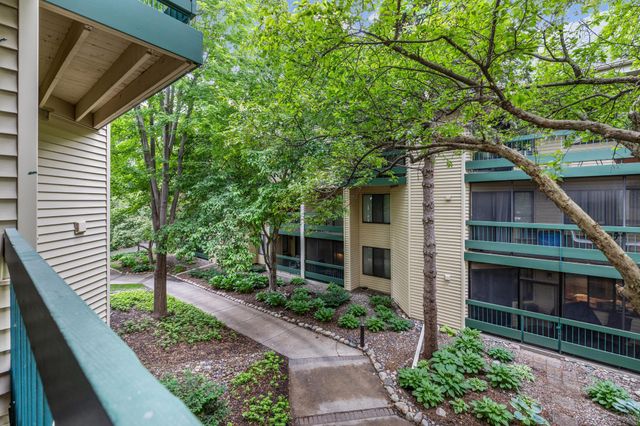 7618 York Avenue S 1218, Edina, MN 55435