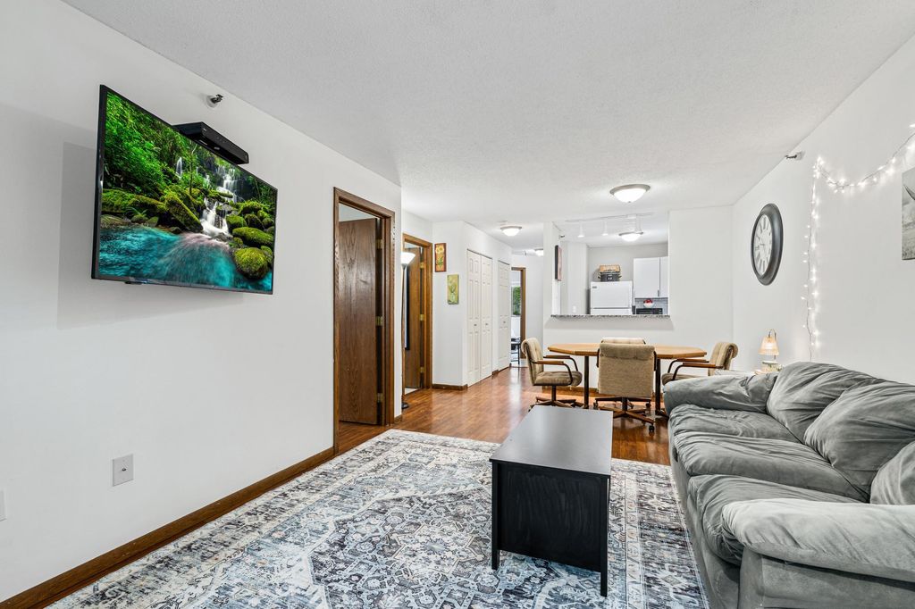 7618 York Avenue S 1218, Edina, MN 55435 — photo 4