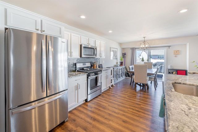 3633 Golden Eagle Court, Beloit, WI 53511