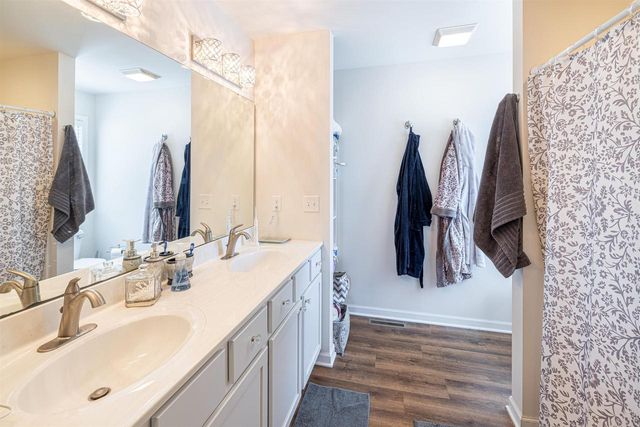 3633 Golden Eagle Court, Beloit, WI 53511