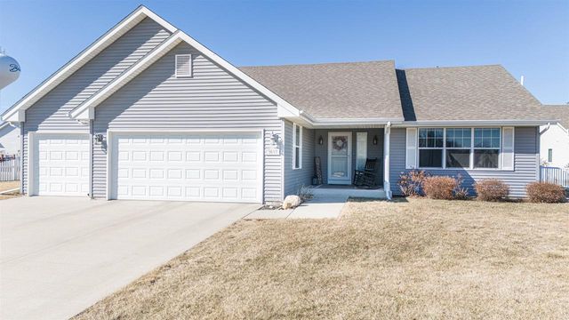 3633 Golden Eagle Court, Beloit, WI 53511