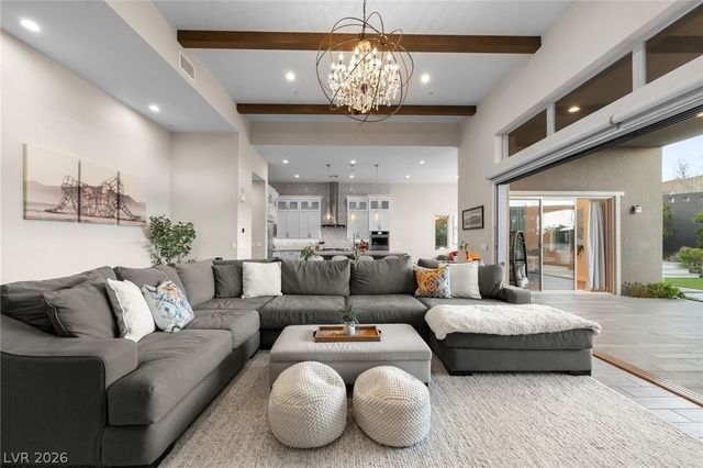 6262 Petroglyph Avenue, Las Vegas, NV 89135