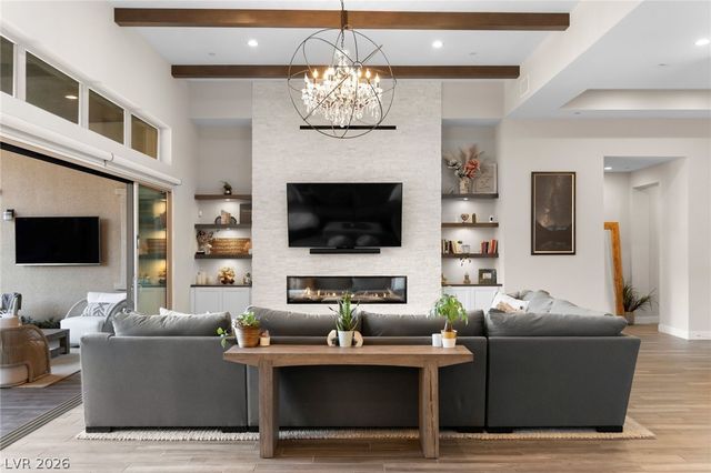 6262 Petroglyph Avenue, Las Vegas, NV 89135