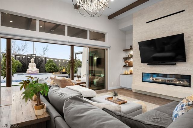 6262 Petroglyph Avenue, Las Vegas, NV 89135