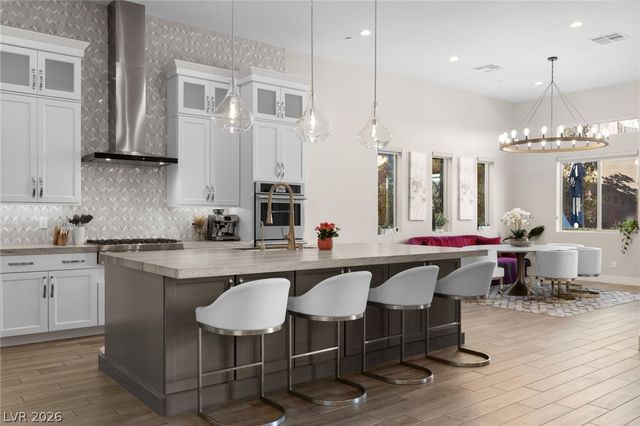 6262 Petroglyph Avenue, Las Vegas, NV 89135