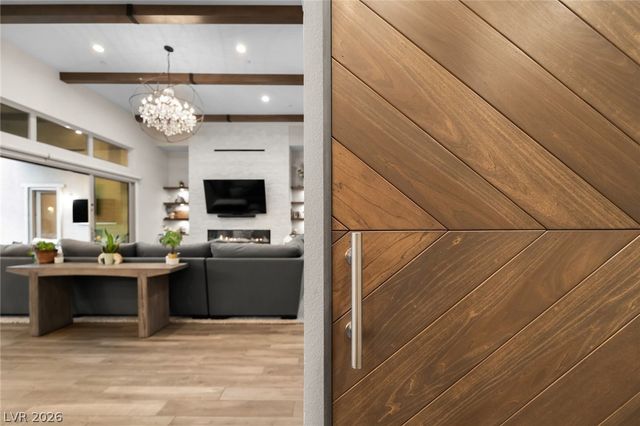 6262 Petroglyph Avenue, Las Vegas, NV 89135