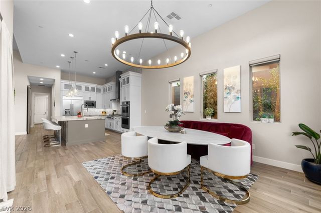 6262 Petroglyph Avenue, Las Vegas, NV 89135