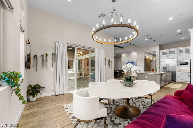 6262 Petroglyph Avenue, Las Vegas, NV 89135