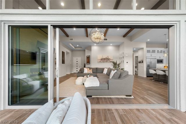 6262 Petroglyph Avenue, Las Vegas, NV 89135