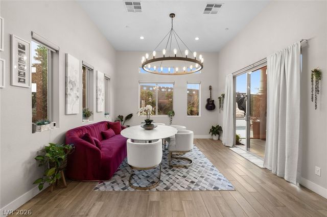 6262 Petroglyph Avenue, Las Vegas, NV 89135