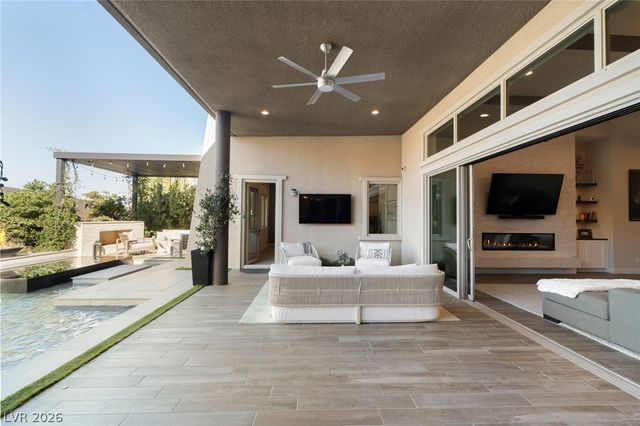 6262 Petroglyph Avenue, Las Vegas, NV 89135