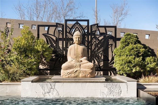 6262 Petroglyph Avenue, Las Vegas, NV 89135