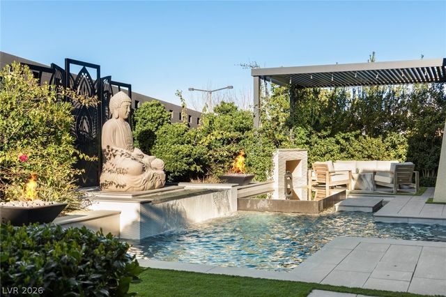 6262 Petroglyph Avenue, Las Vegas, NV 89135