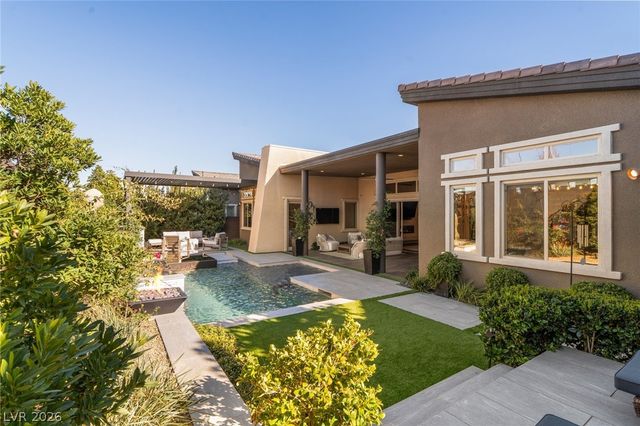 6262 Petroglyph Avenue, Las Vegas, NV 89135