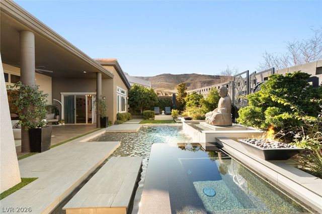 6262 Petroglyph Avenue, Las Vegas, NV 89135