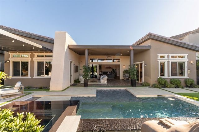 6262 Petroglyph Avenue, Las Vegas, NV 89135