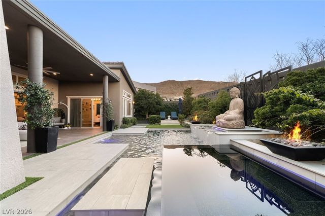 6262 Petroglyph Avenue, Las Vegas, NV 89135