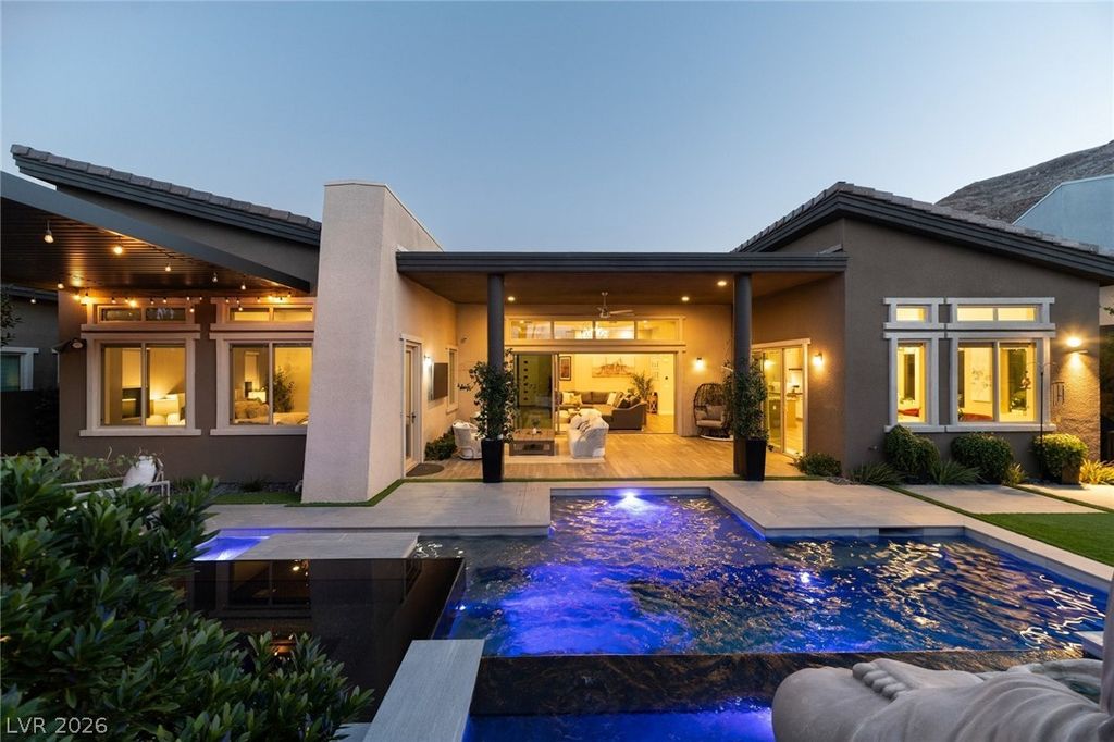 6262 Petroglyph Avenue, Las Vegas, NV 89135