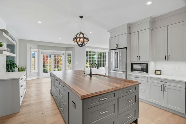 9102 N Forker Rd, Spokane, WA 99217