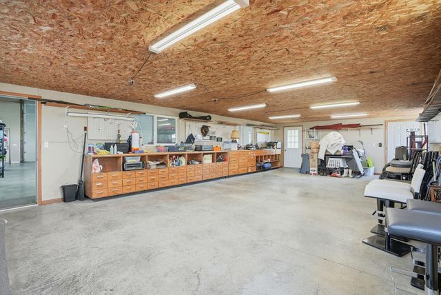 9102 N Forker Rd, Spokane, WA 99217