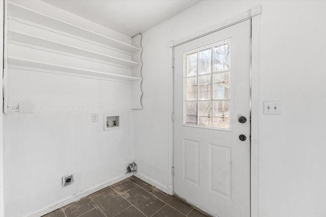 3513 Camino Alameda SW, Albuquerque, NM 87105