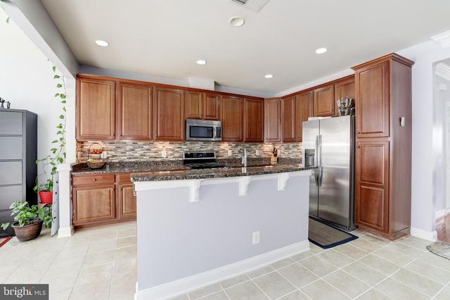 43583 WHITE CAP TER, Chantilly, VA 20152