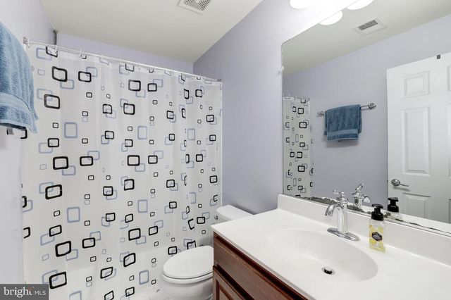 43583 WHITE CAP TER, Chantilly, VA 20152